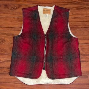 Cactus brand size Large wool vest